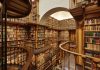 Biblioteca iezuiților din Maria Laach Abbey de lângă Andernach, Germania.