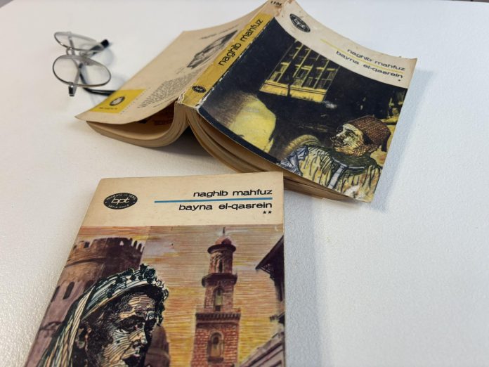 Bayna el-qasrein de Naguib Mahfuz.